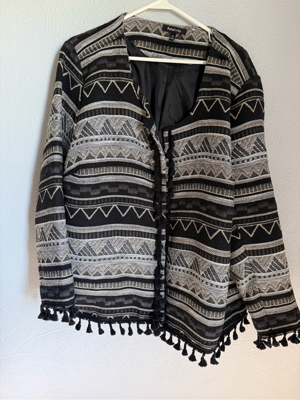Relativity Black & Cream Geometric Tassel Open Blazer